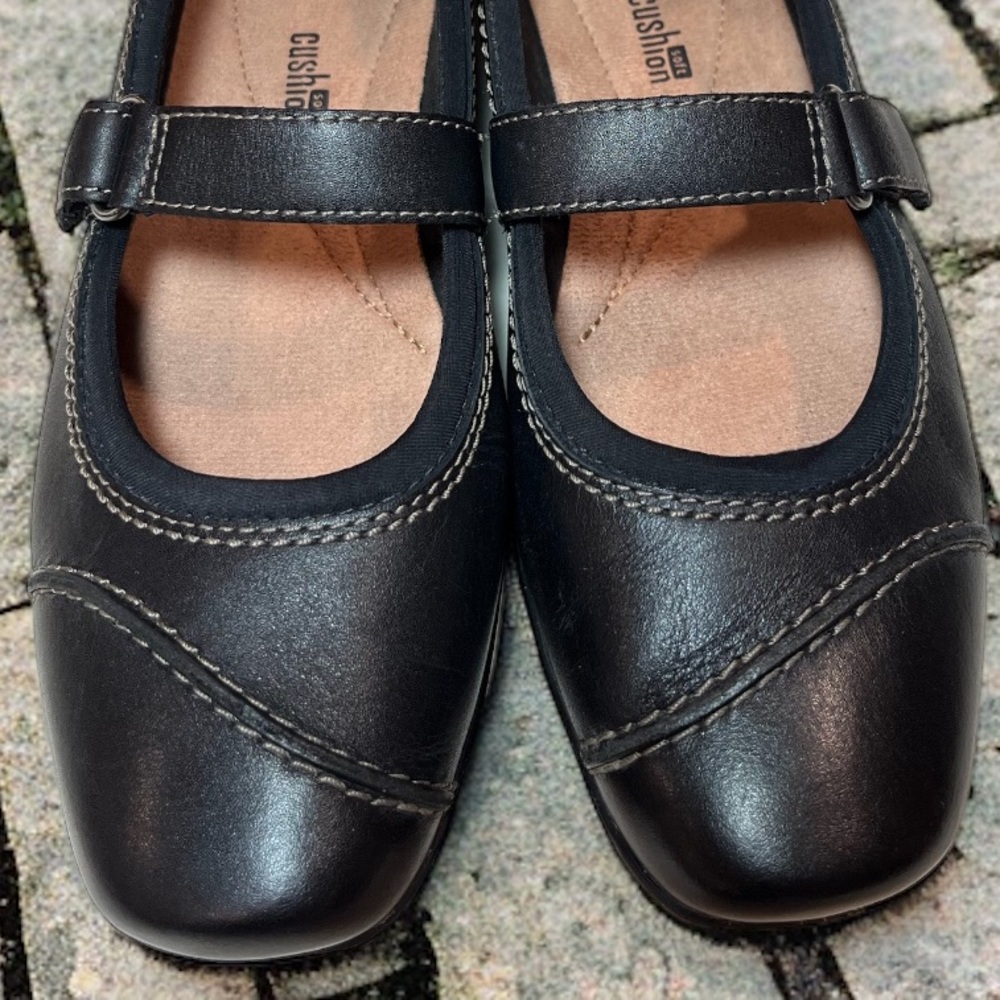 Shoes By Clarks - Picture 5 of 17